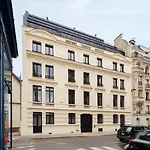 Aparthotel My Maison In Invalides 4*